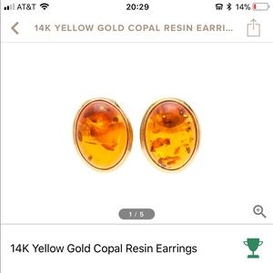Vintage 14k gold Copal RESIN earrings